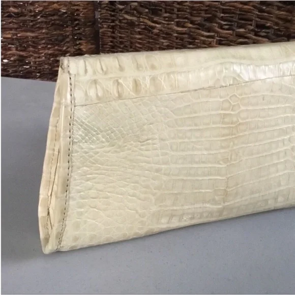 FRANCESCO SANTORO BEVERLY HILLS CROCODILE EMBOSSED HAND CLUTCH  INTERIOR SUEDE - Picture 15 of 15